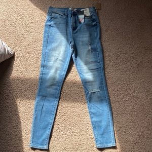 NWT High Rise Jeggings